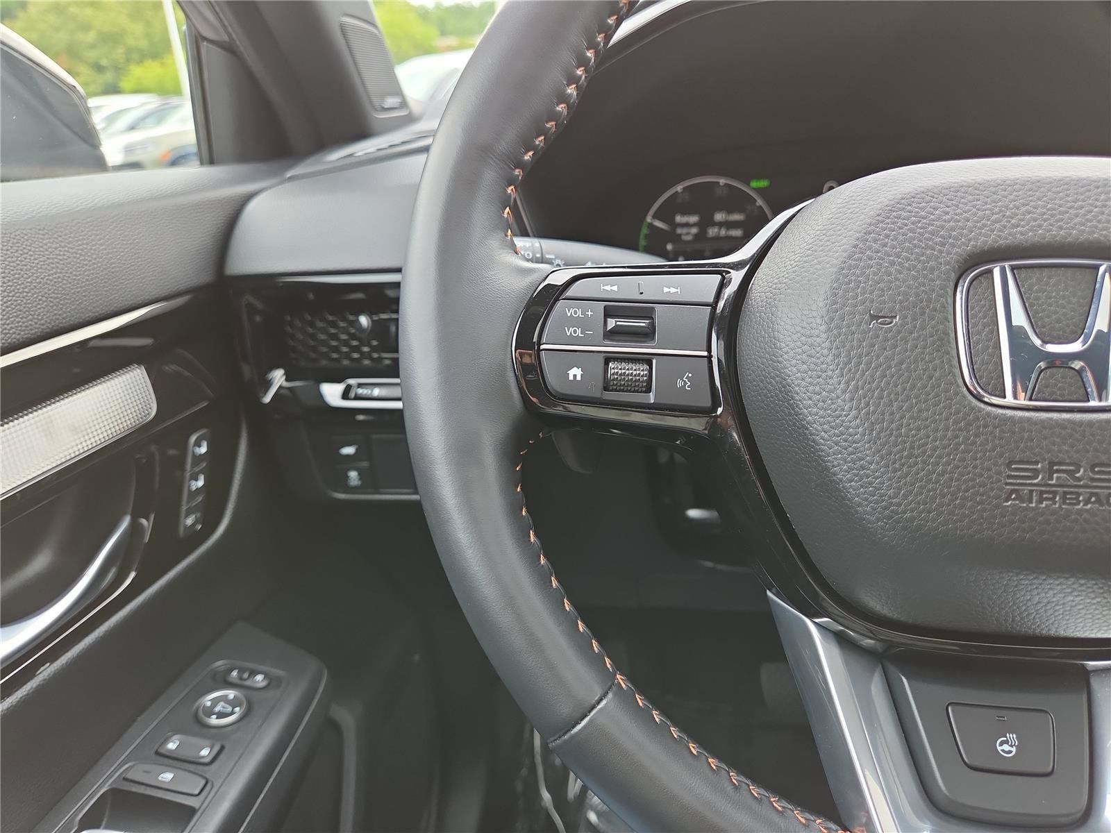 Used 2025 Honda CR-V Sport Touring image 16