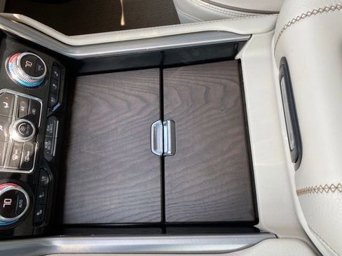 Used 2024 GMC Yukon XL Denali w/ Max Trailering Package image 23