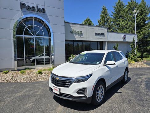 Used 2023 Chevrolet Equinox LT image 1