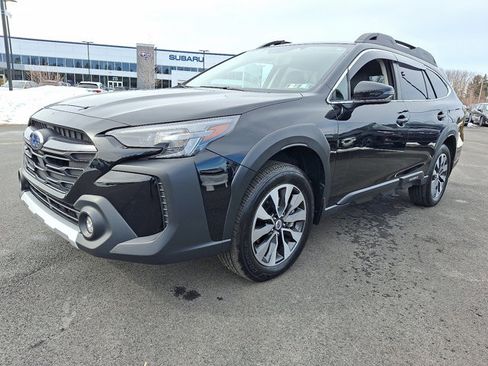 Certified 2023 Subaru Outback Limited image 3