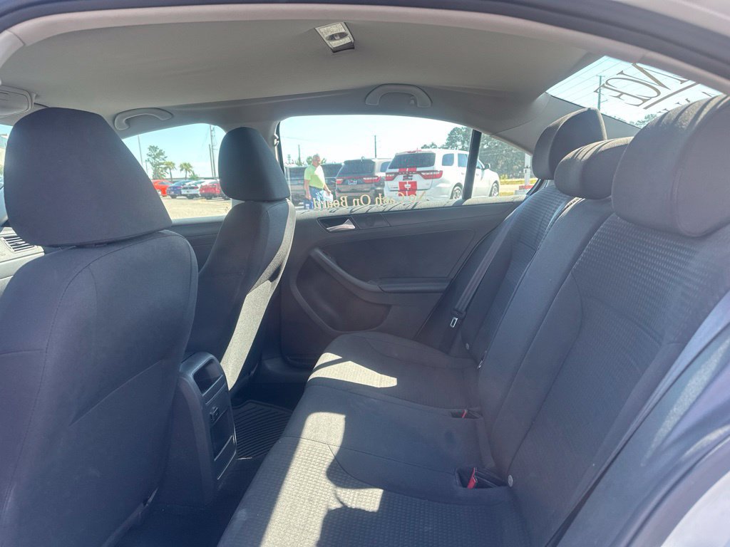 Used 2015 Volkswagen Jetta S FWD image 11