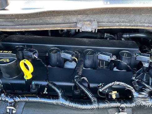 Used 2015 Ford Escape S FWD image 34