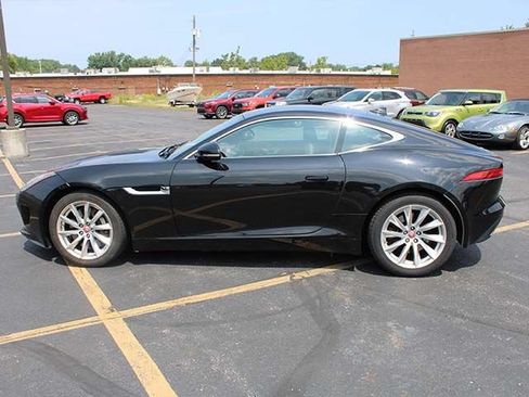 Used 2017 Jaguar F-TYPE Coupe RWD image 7