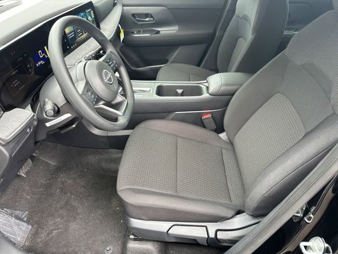 New 2026 Nissan Kicks S FWD image 7