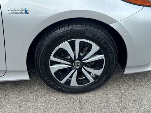 Used 2019 Toyota Prius Prime Advanced FWD image 43