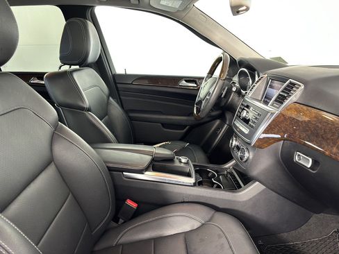 Used 2013 Mercedes-Benz ML 350 2WD image 27