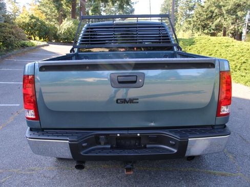 Used 2010 GMC Sierra 1500 SLE image 10