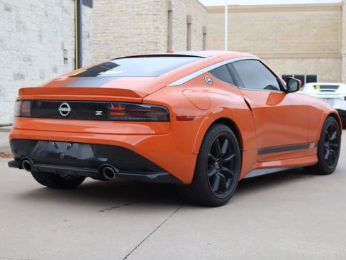 Used 2024 Nissan Z Performance w/ Heritage Edition RWD image 3