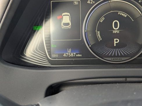 Used 2021 Lexus UX 250h w/ Premium Package image 20