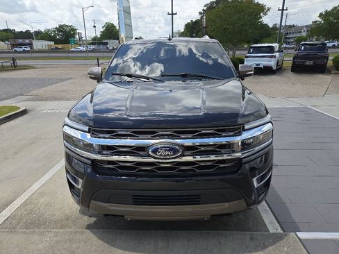 Used 2023 Ford Expedition King Ranch AWD/4WD image 2