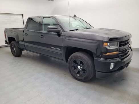 Used 2018 Chevrolet Silverado 1500 LT w/ All Star Edition image 11