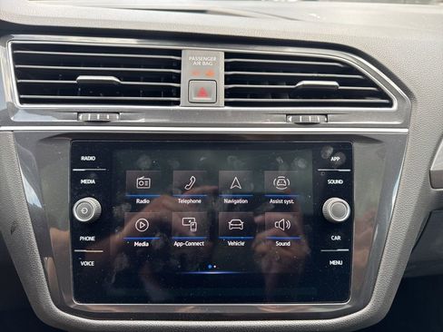 Used 2024 Volkswagen Tiguan Wolfsburg Edition FWD image 25