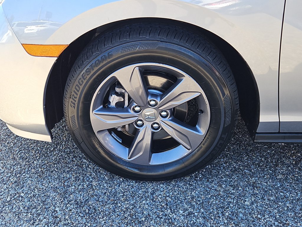 Certified 2024 Honda Odyssey EX image 7