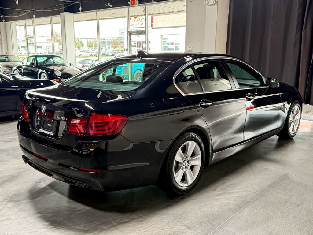 Used 2012 BMW 528i xDrive Sedan AWD/4WD image 6
