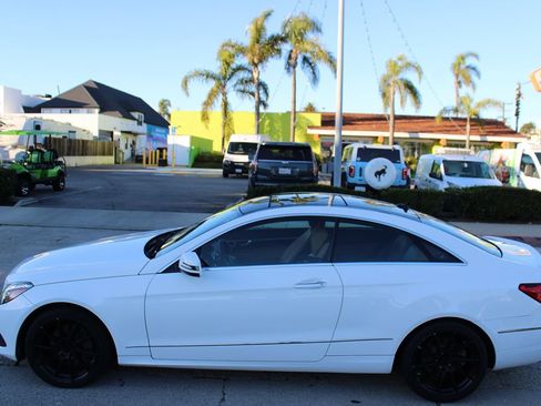 Used 2016 Mercedes-Benz E 400 Coupe image 2