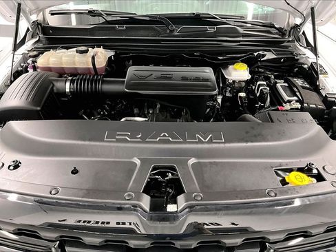 Used 2025 RAM 1500 Tradesman w/ Night Edition AWD/4WD image 28