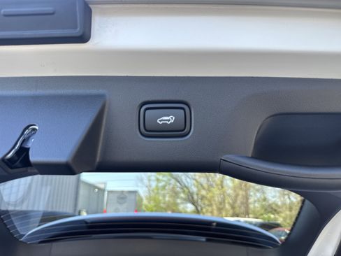 Used 2026 Hyundai Tucson Limited image 15