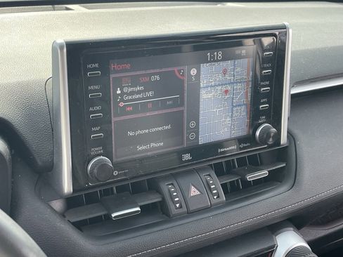 Used 2021 Toyota RAV4 Limited image 8