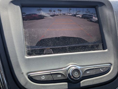 Used 2024 Chevrolet Equinox RS FWD image 11