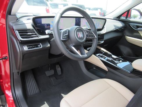 Used 2025 Buick Envision Preferred AWD/4WD image 17