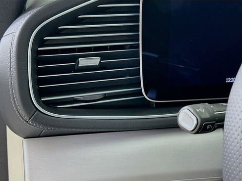 New 2026 Mercedes-Benz GLE 53 AMG 4MATIC Coupe image 11