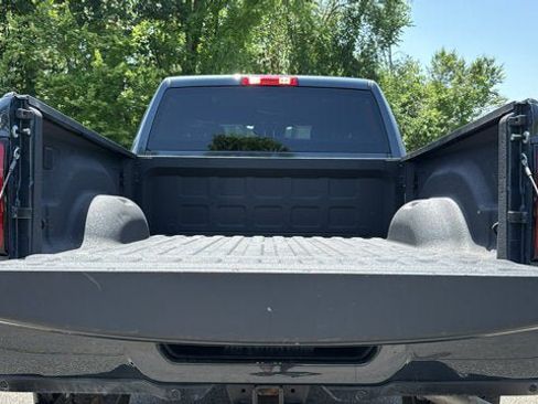Used 2025 RAM 2500 Big Horn AWD/4WD image 28
