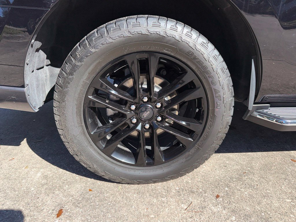 Used 2023 Ford Expedition XLT RWD image 86