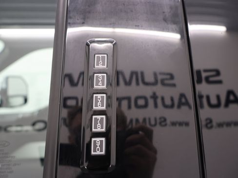 Used 2022 Ford F250 Lariat w/ Chrome Package AWD/4WD image 39
