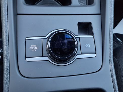 Used 2026 Volkswagen Tiguan S FWD image 27