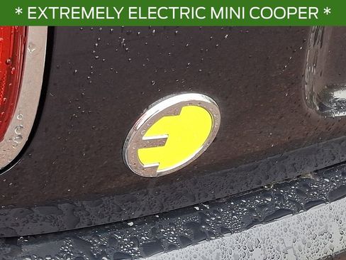 Used 2021 MINI Cooper SE w/ 8.8" Touchscreen Nav Package image 29