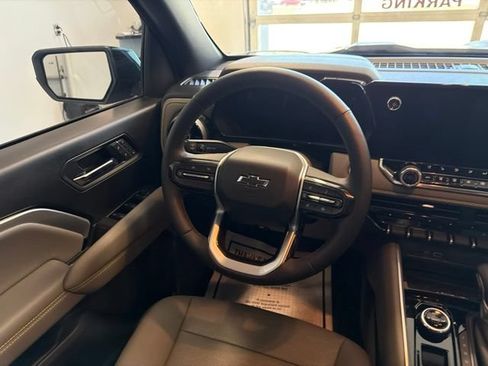 Used 2025 Chevrolet Colorado ZR2 AWD/4WD image 29
