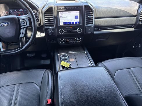 Used 2020 Ford Expedition Limited w/ Texas Edition Package RWD image 16