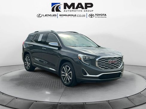Used 2019 GMC Terrain Denali w/ Advanced Safety Package FWD image 7
