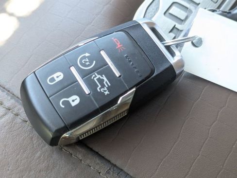 Used 2021 RAM 3500 Limited image 30