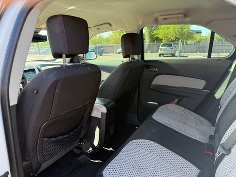 Used 2015 Chevrolet Equinox LS FWD image 11