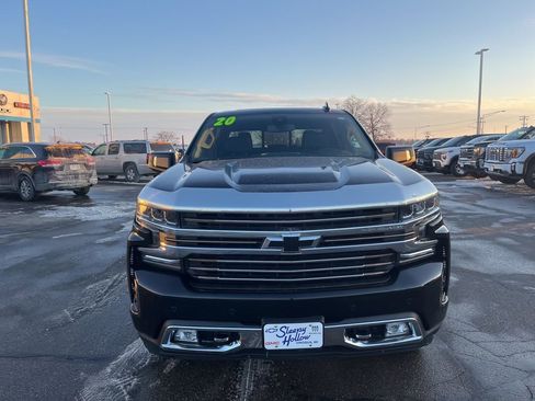 Used 2020 Chevrolet Silverado 1500 High Country image 2