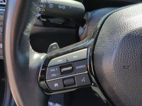 Used 2025 Honda Civic Sport image 16