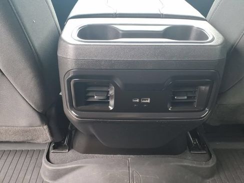 Used 2024 Chevrolet Silverado 2500 LT AWD/4WD image 18