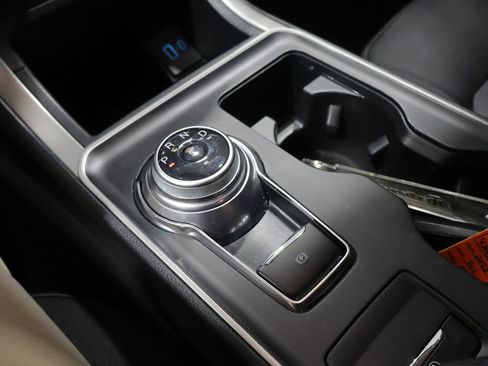 Used 2023 Ford Edge SE w/ Black Appearance Package AWD/4WD image 28