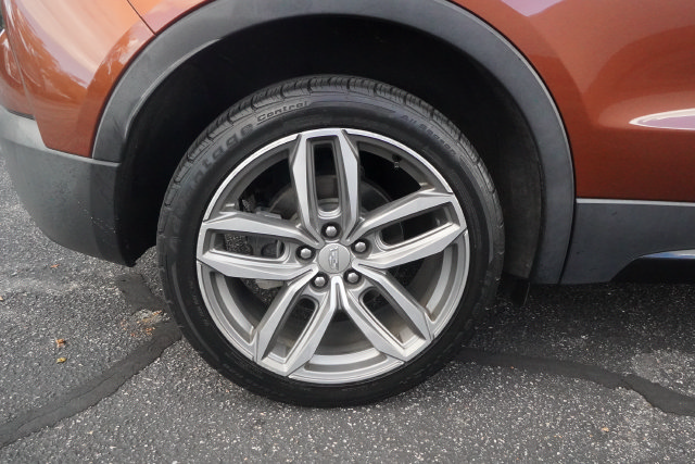 Used 2019 Cadillac XT4 Sport AWD/4WD image 33