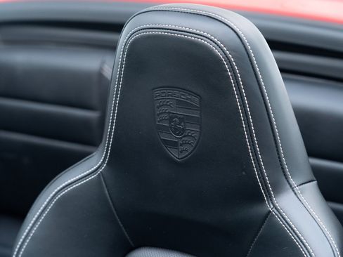 Used 2020 Porsche 911 Carrera 4S image 22