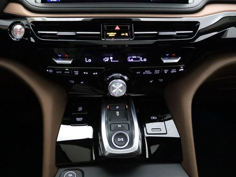 Certified 2026 Acura MDX SH-AWD w/ Technology Package image 26