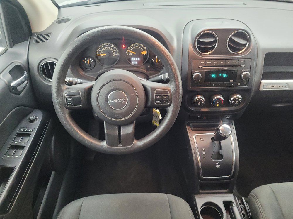 Used 2014 Jeep Compass Sport w/ Power Value Group FWD image 22