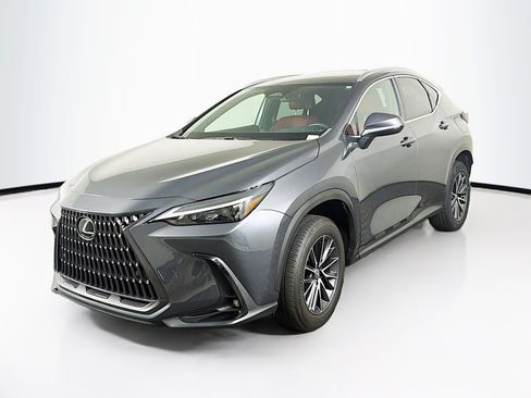 Used 2024 Lexus NX 250 FWD w/ Towing Package (2000 Lbs) image 3