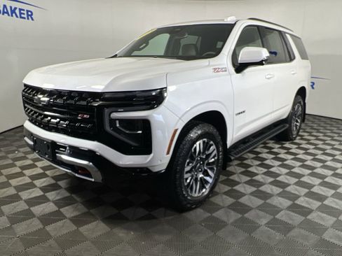 Used 2025 Chevrolet Tahoe Z71 w/ Comfort Package AWD/4WD image 5