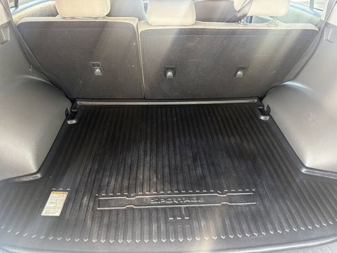 Used 2017 Kia Sportage LX FWD image 21