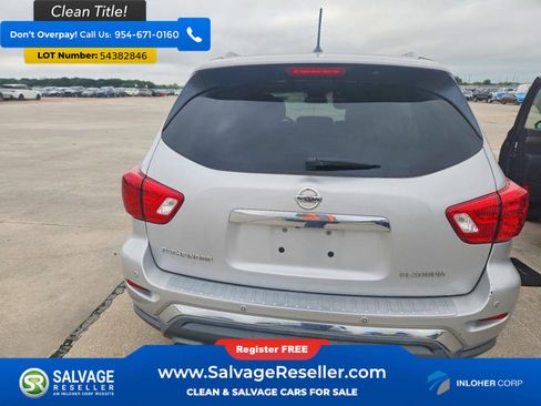 Used 2017 Nissan Pathfinder Platinum FWD image 8