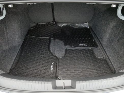 Certified 2026 Volkswagen Jetta SEL FWD image 18