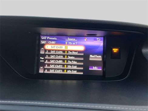 Used 2017 Lexus ES 350 w/ Navigation System Package image 31