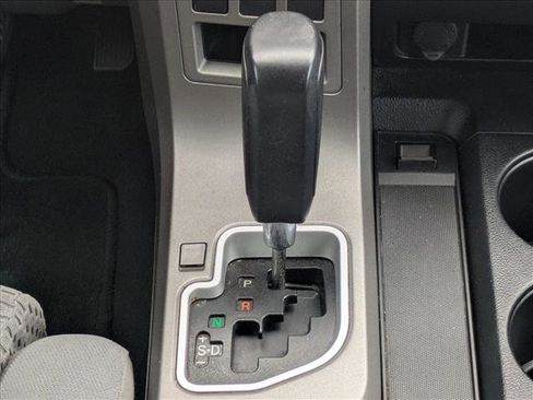 Used 2012 Toyota Tundra 2WD CrewMax image 12